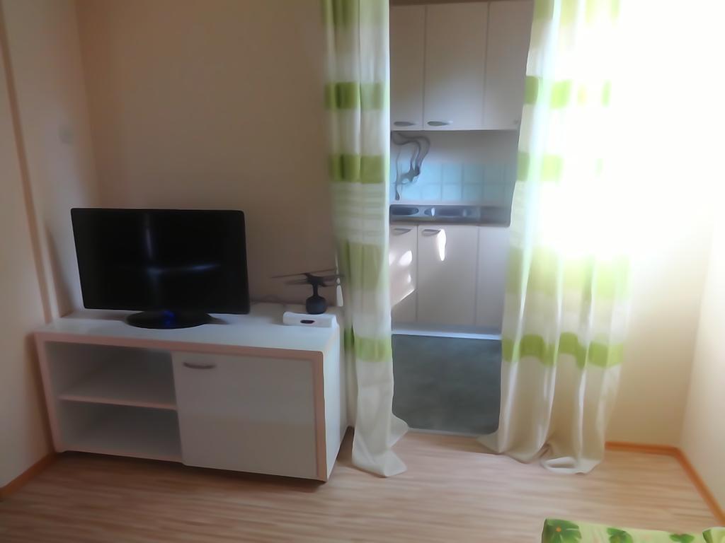 Karali Apartments Лагадин Экстерьер фото
