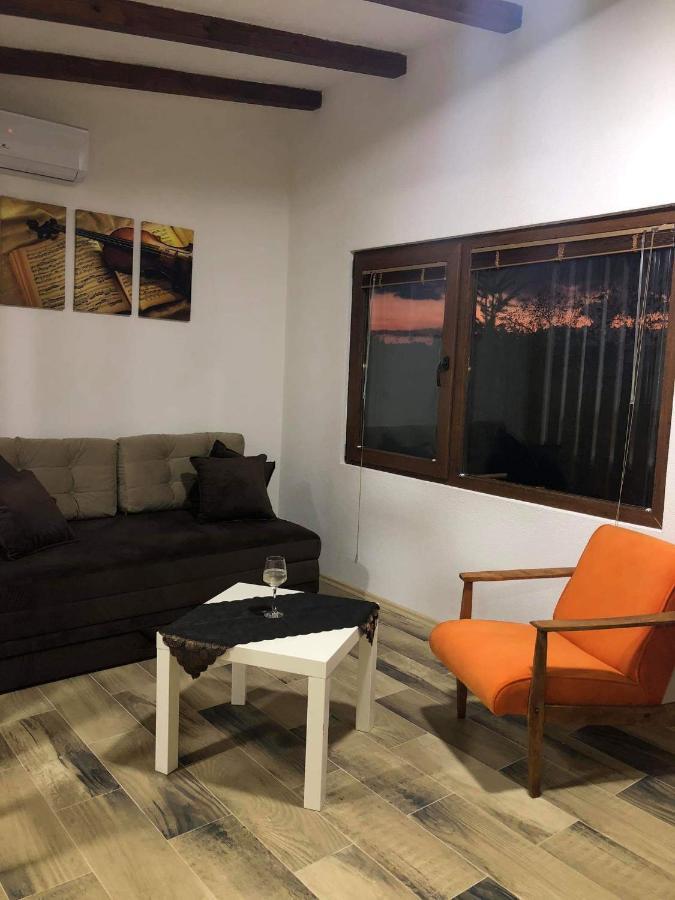 Karali Apartments Лагадин Экстерьер фото