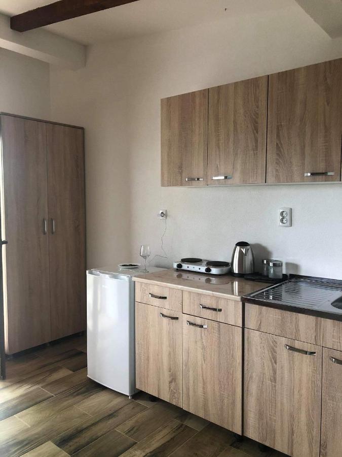 Karali Apartments Лагадин Экстерьер фото